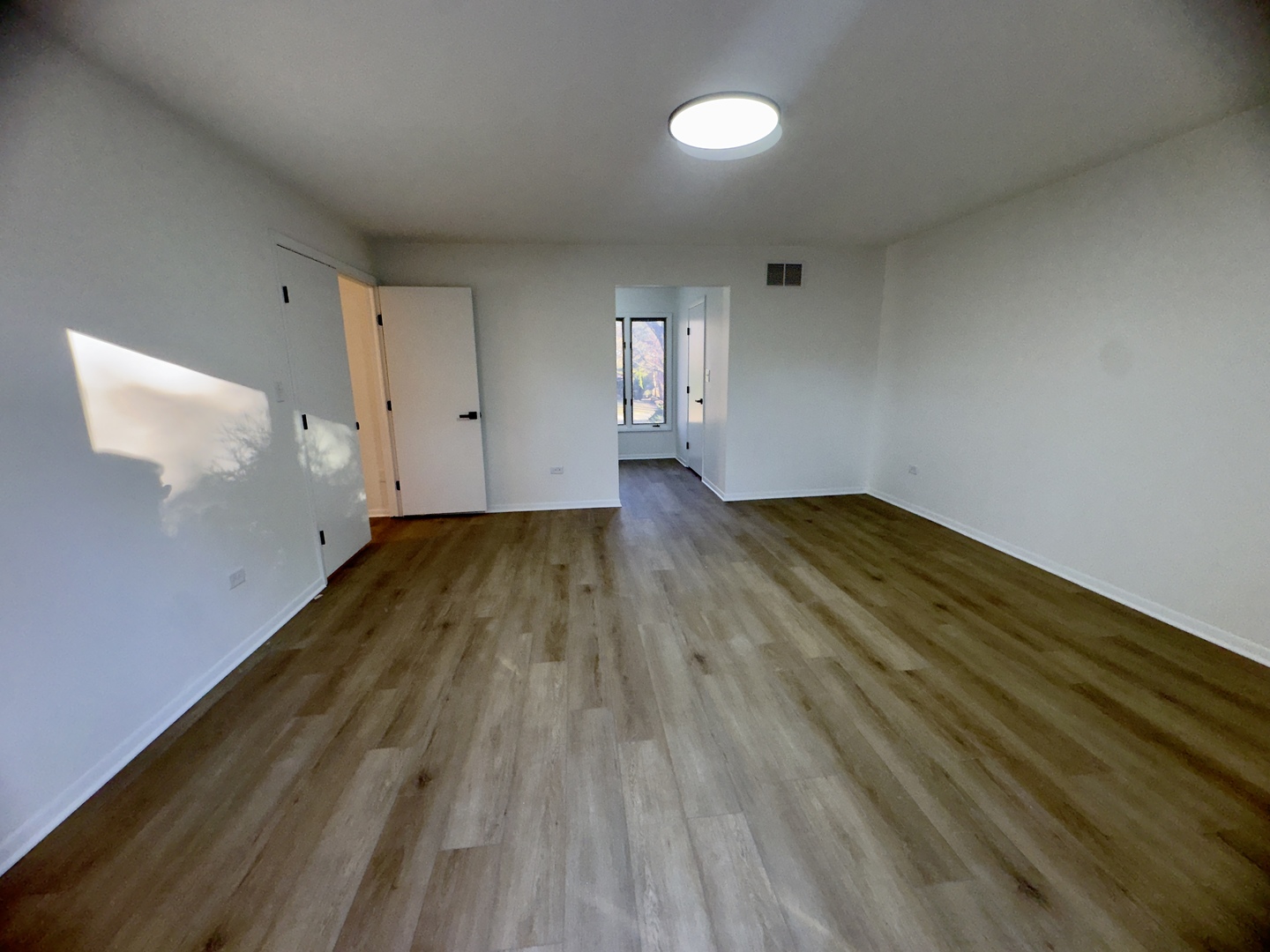 806 Wildwood Court, Oak Brook, IL 60523