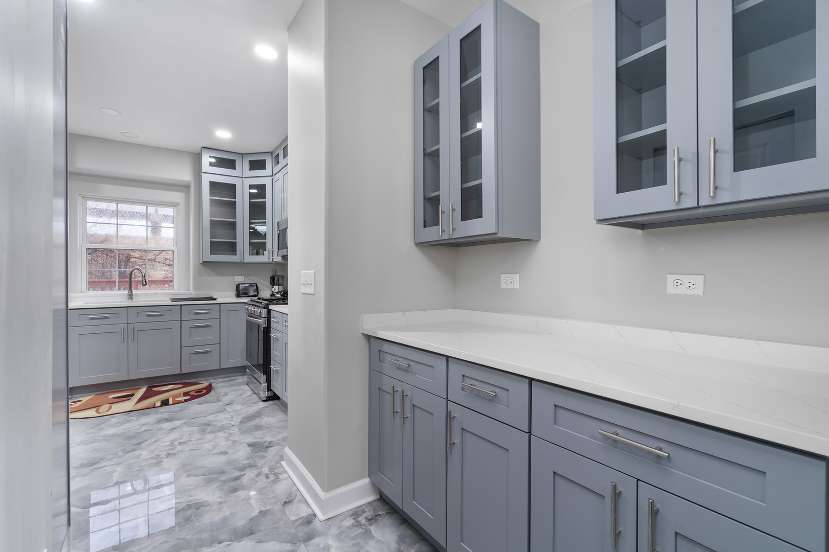 244 Stonegate Road, Bolingbrook, IL 60440