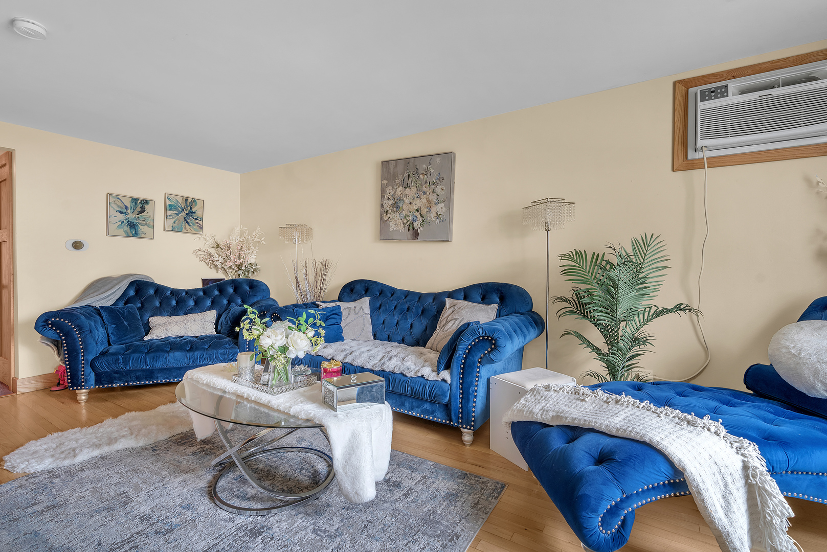 6048 W 79th Street, Burbank, IL 60459