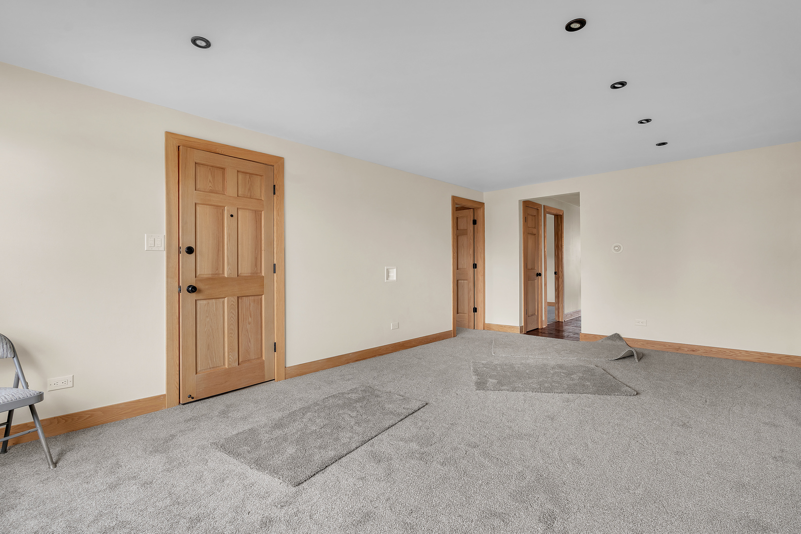 6048 W 79th Street, Burbank, IL 60459