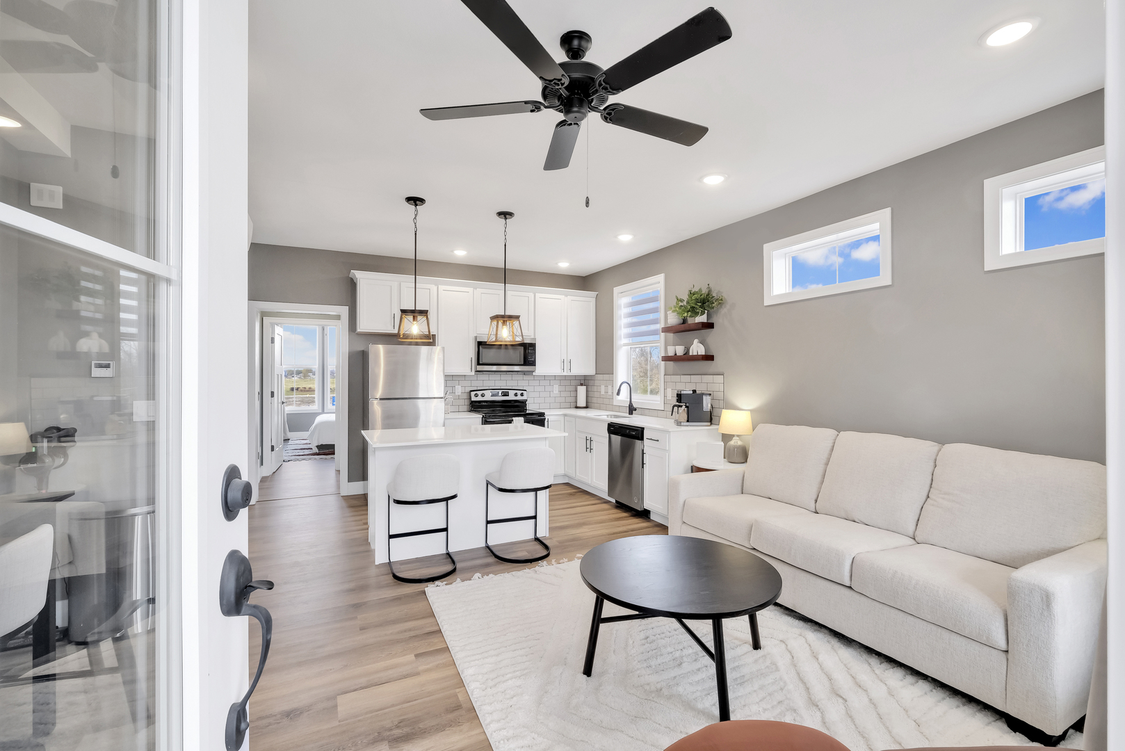 214 Great Loop East Drive #2B, Ottawa, IL 61350