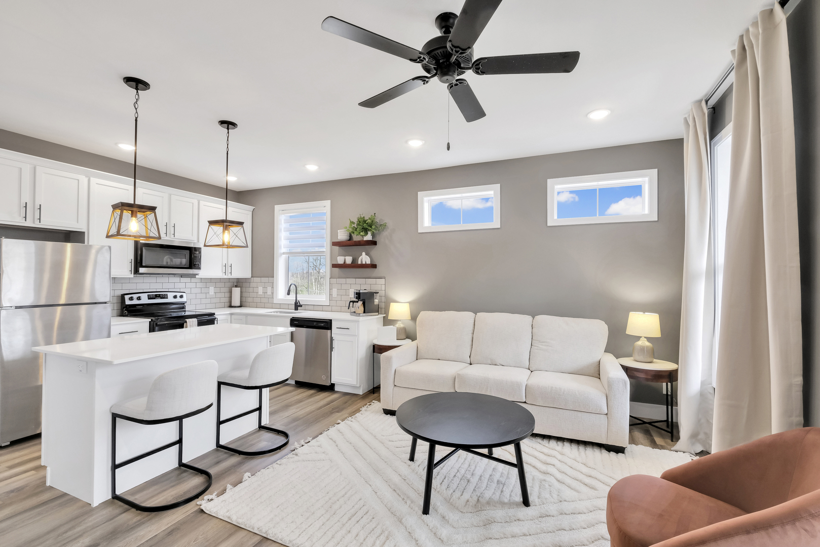 214 Great Loop East Drive #2B, Ottawa, IL 61350