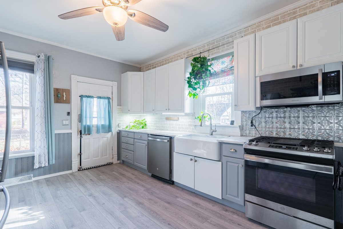 802 S Fell Avenue, Normal, IL 61761