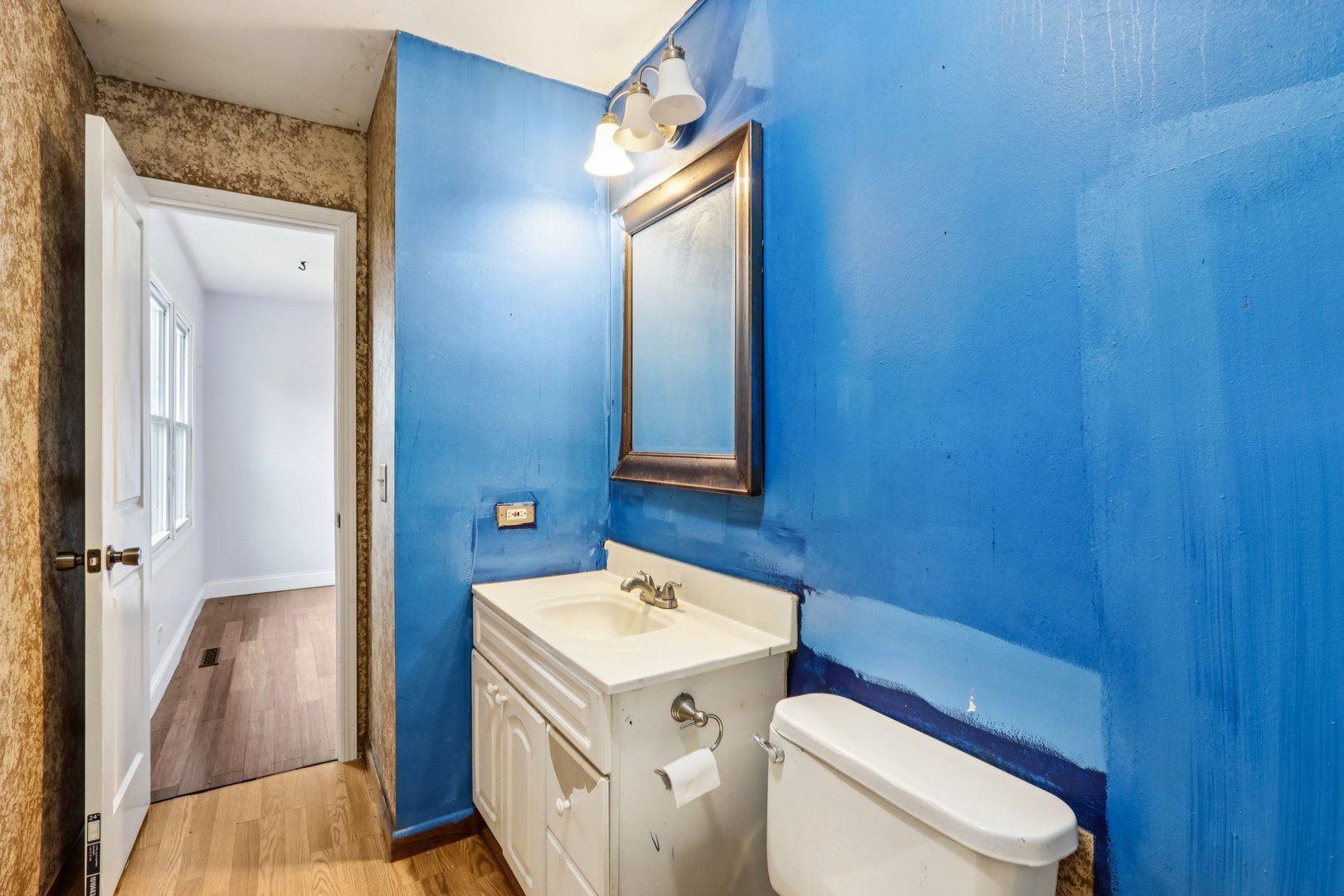 413 Plum Street, Lake In The Hills, IL 60156