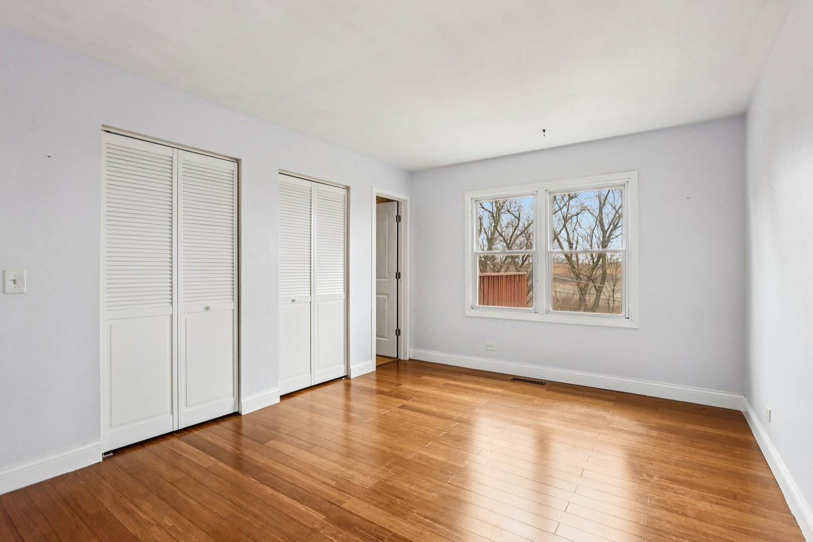 413 Plum Street, Lake In The Hills, IL 60156