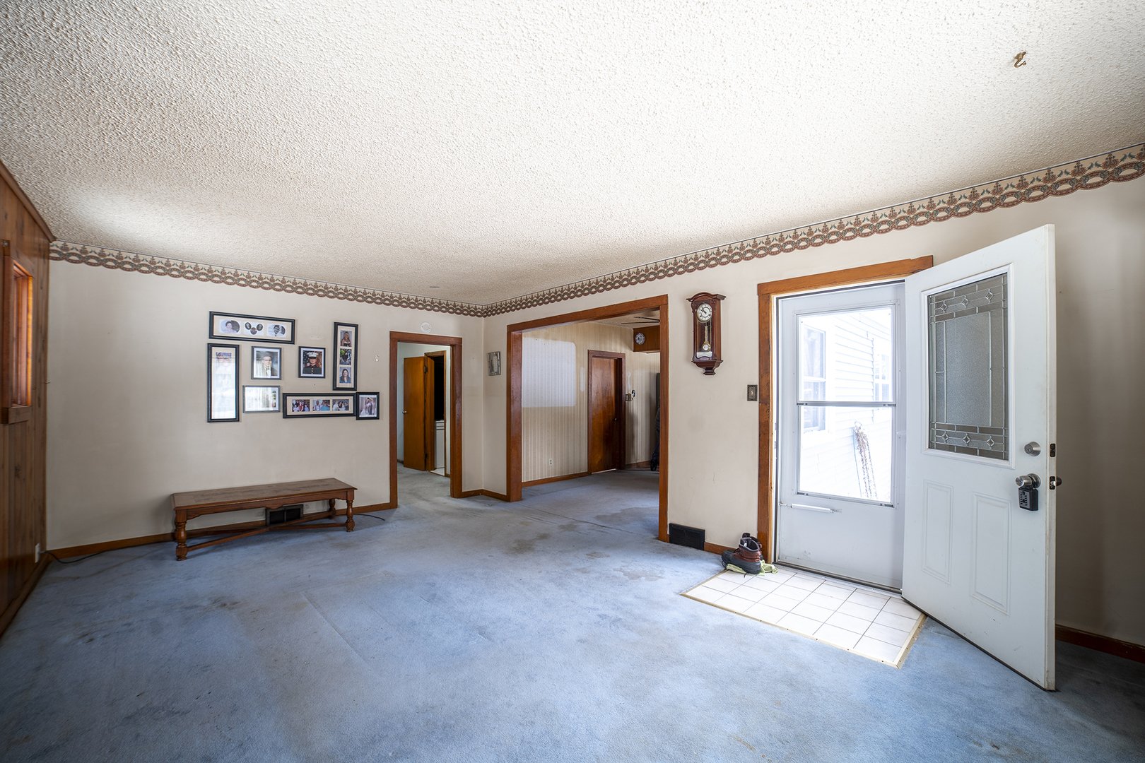 1348 Hinckley Street, Montgomery, IL 60538