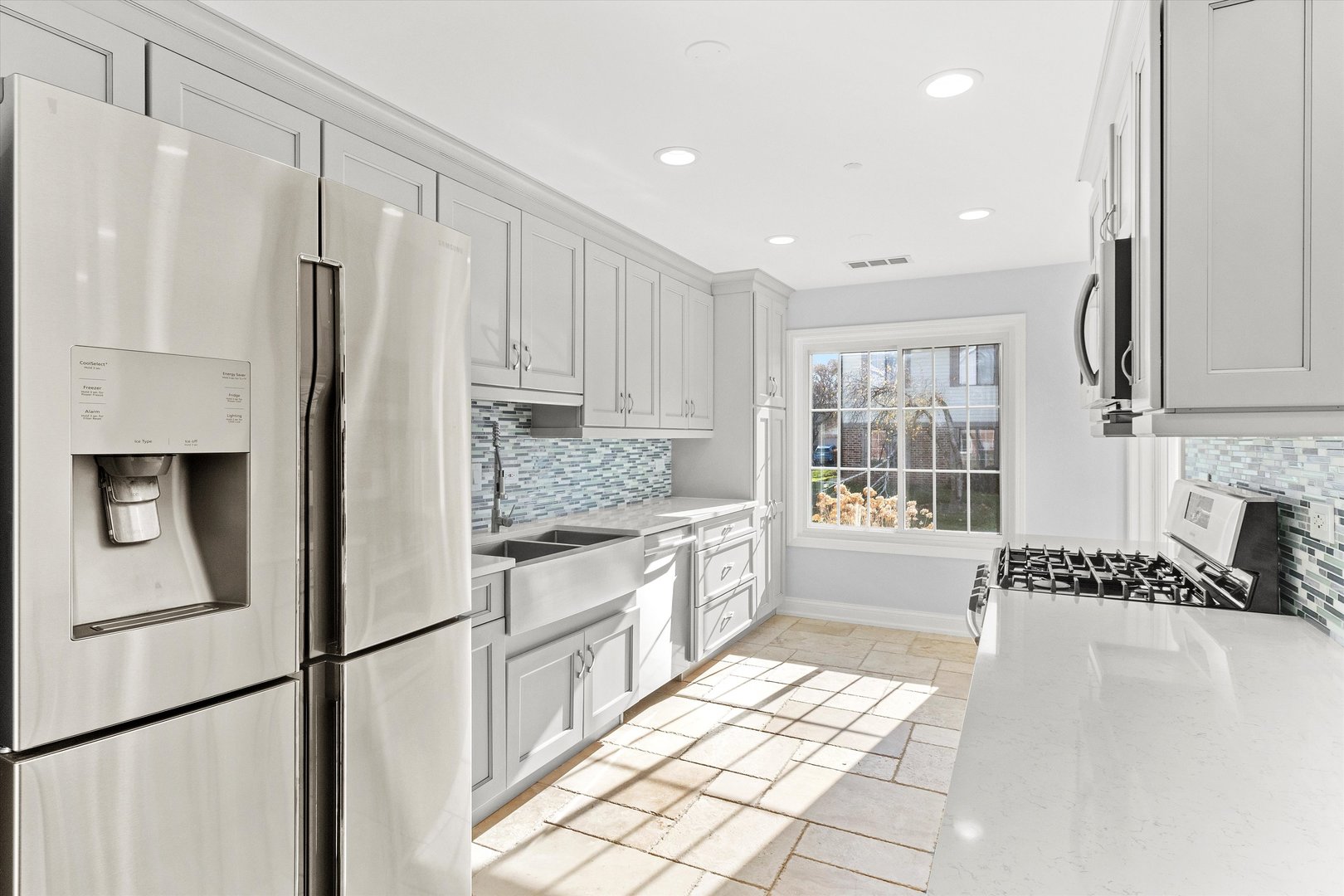 1615 W Hawkes Street #5, Arlington Heights, IL 60004