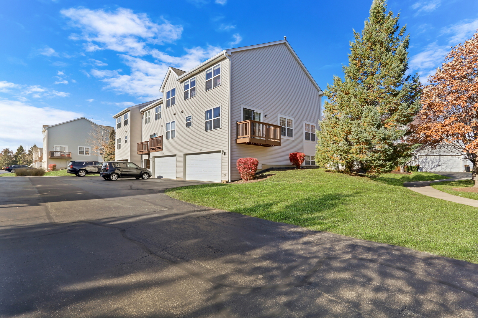 34394 N Goldenrod Court #END, Round Lake, IL 60073