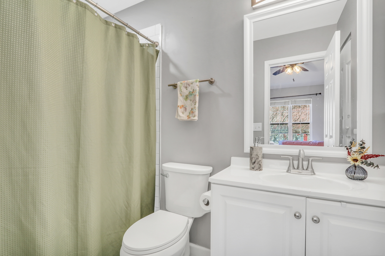 34394 N Goldenrod Court #END, Round Lake, IL 60073