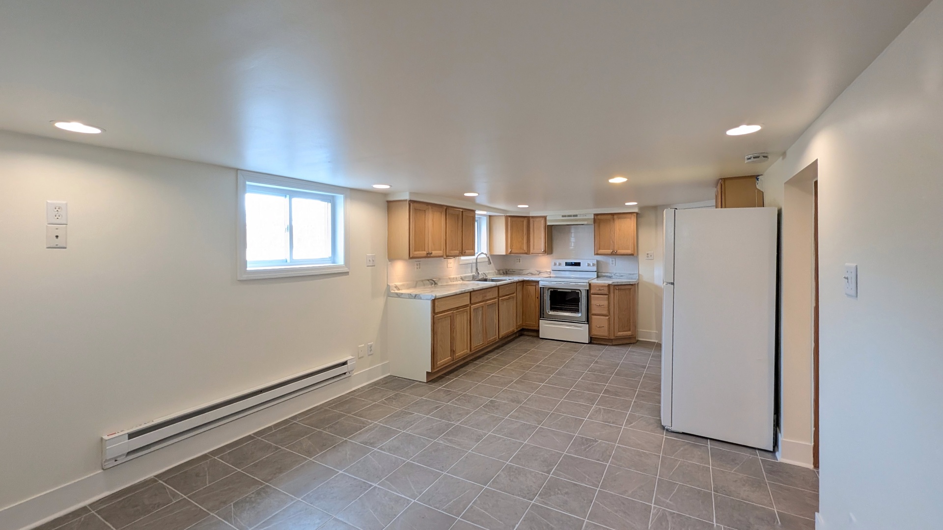 607 Walnut Street #5, Lemont, IL 60439