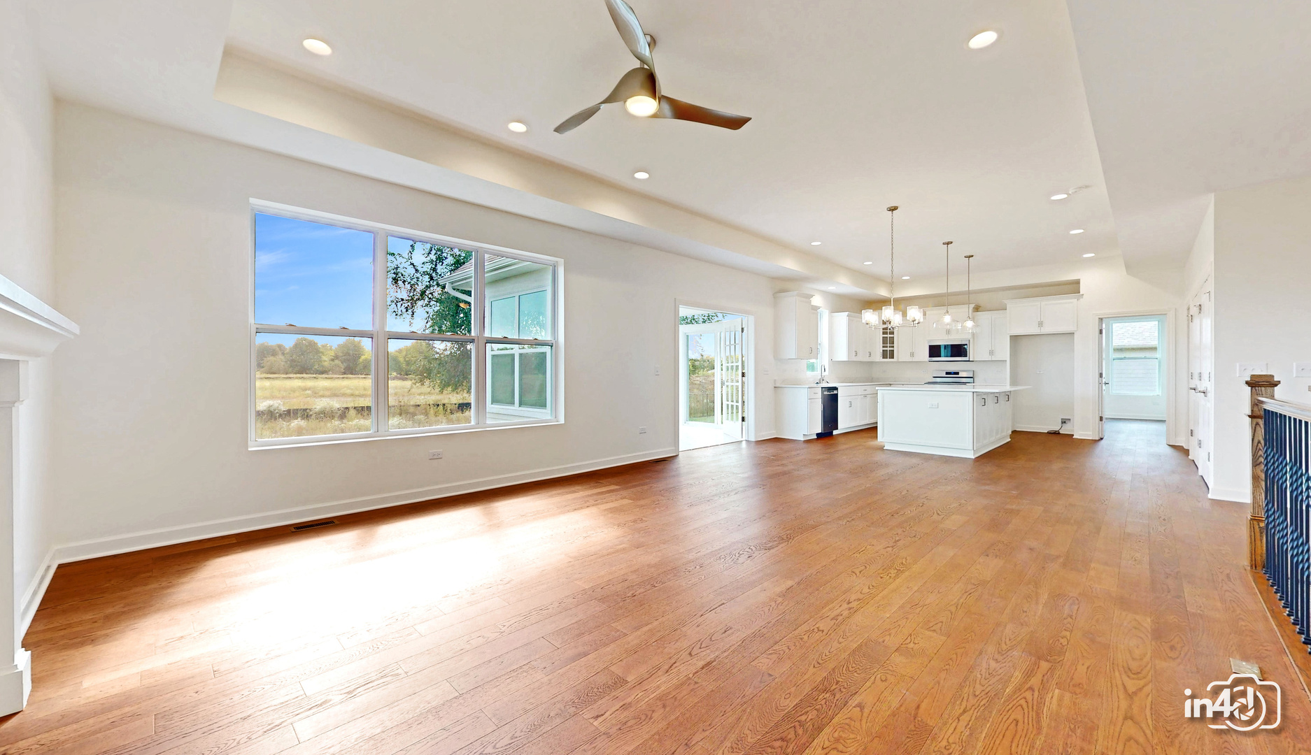 24445 W River Crossing Drive, Shorewood, IL 60404