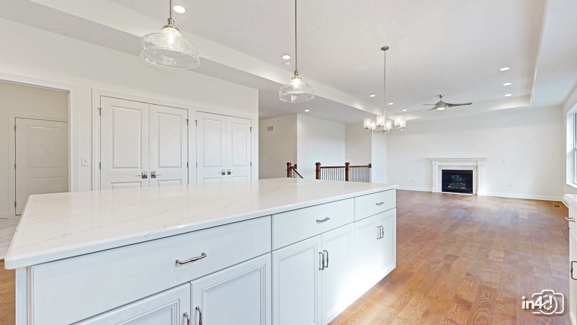 24445 W River Crossing Drive, Shorewood, IL 60404