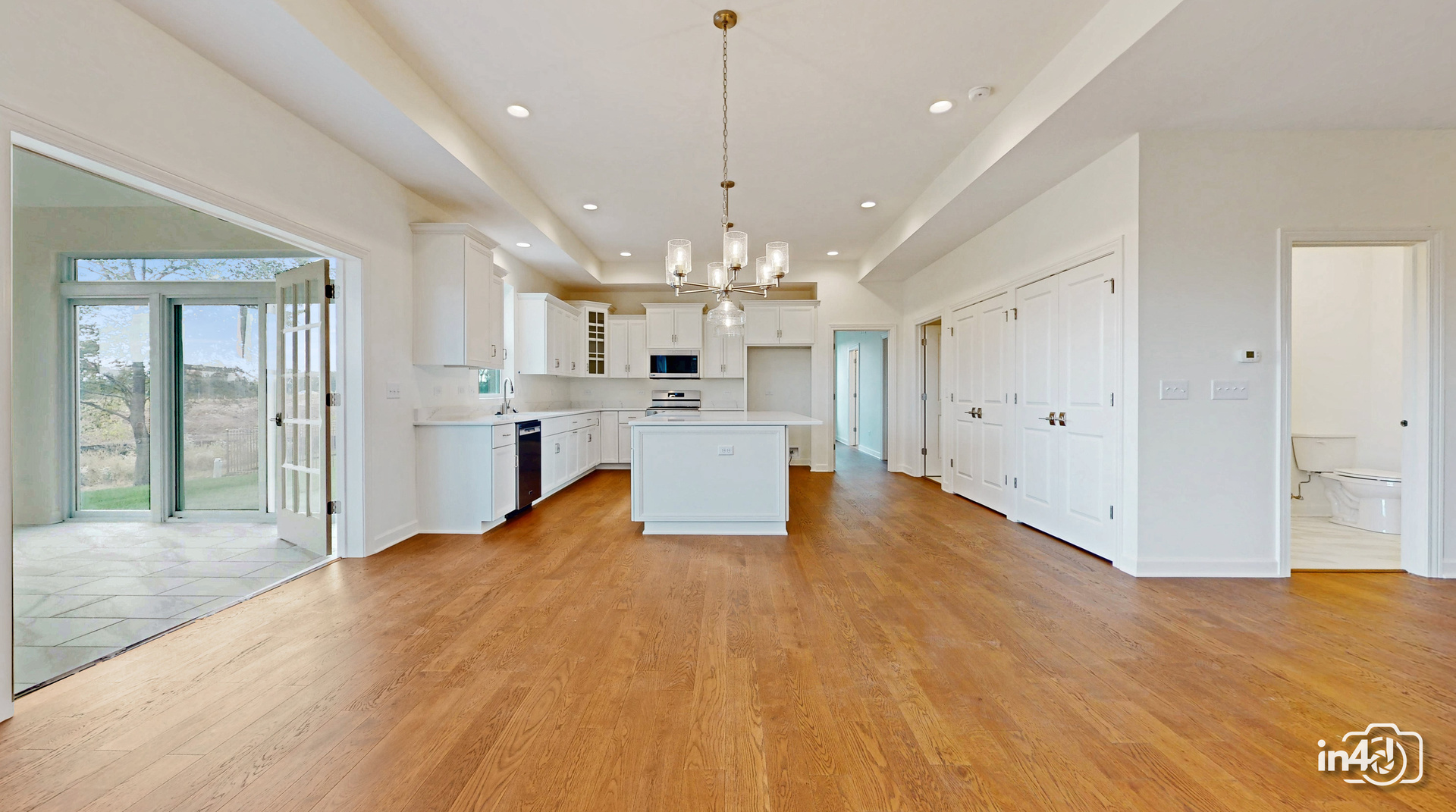 24445 W River Crossing Drive, Shorewood, IL 60404