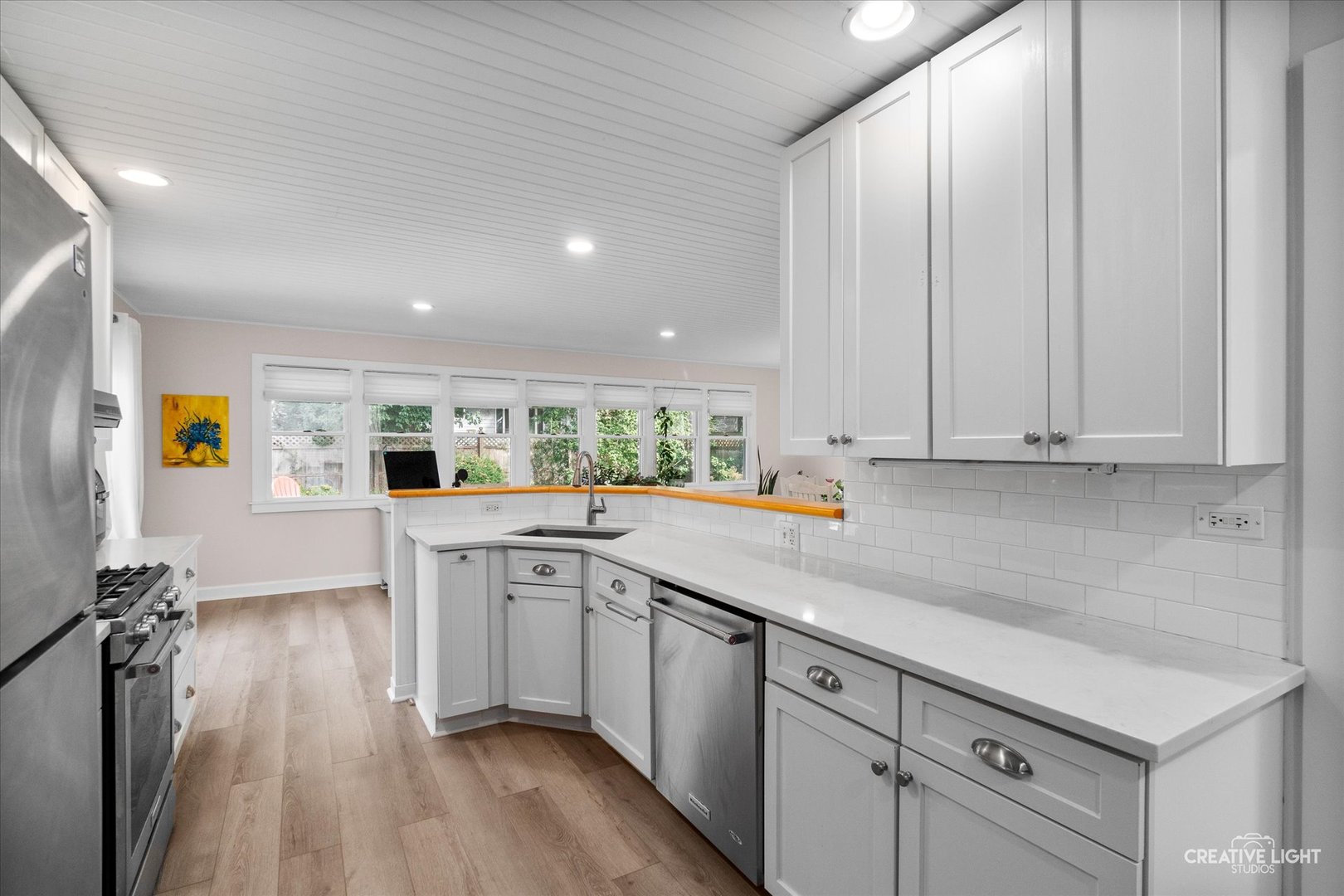 909 S Main Street, Wheaton, IL 60189