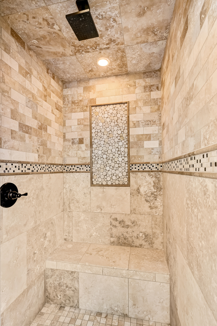 3710 Blanchan Avenue, Brookfield, IL 60513