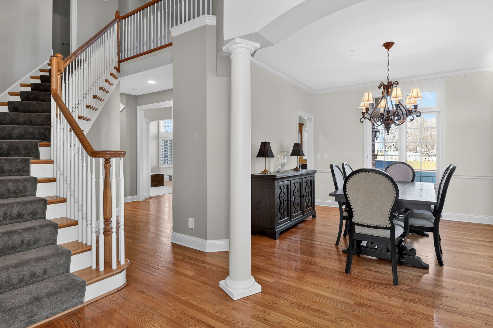 429 Skipping Stone Lane, Hinsdale, IL 60521