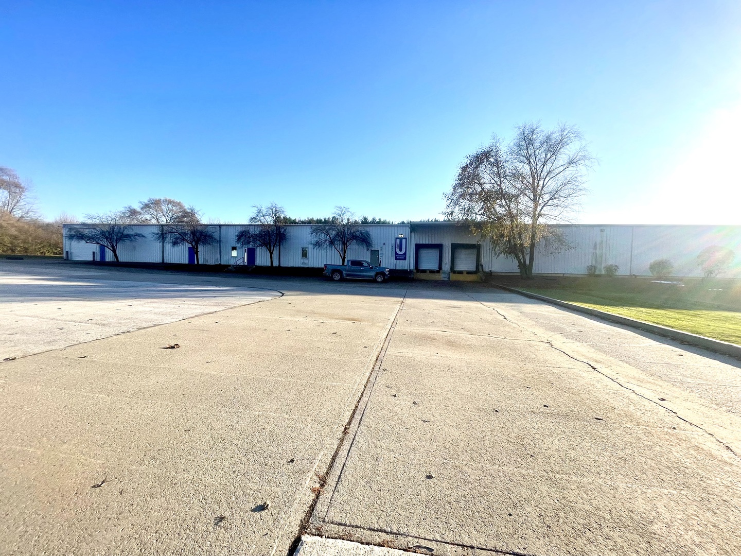 311 E Corning Road, Beecher, IL 60401