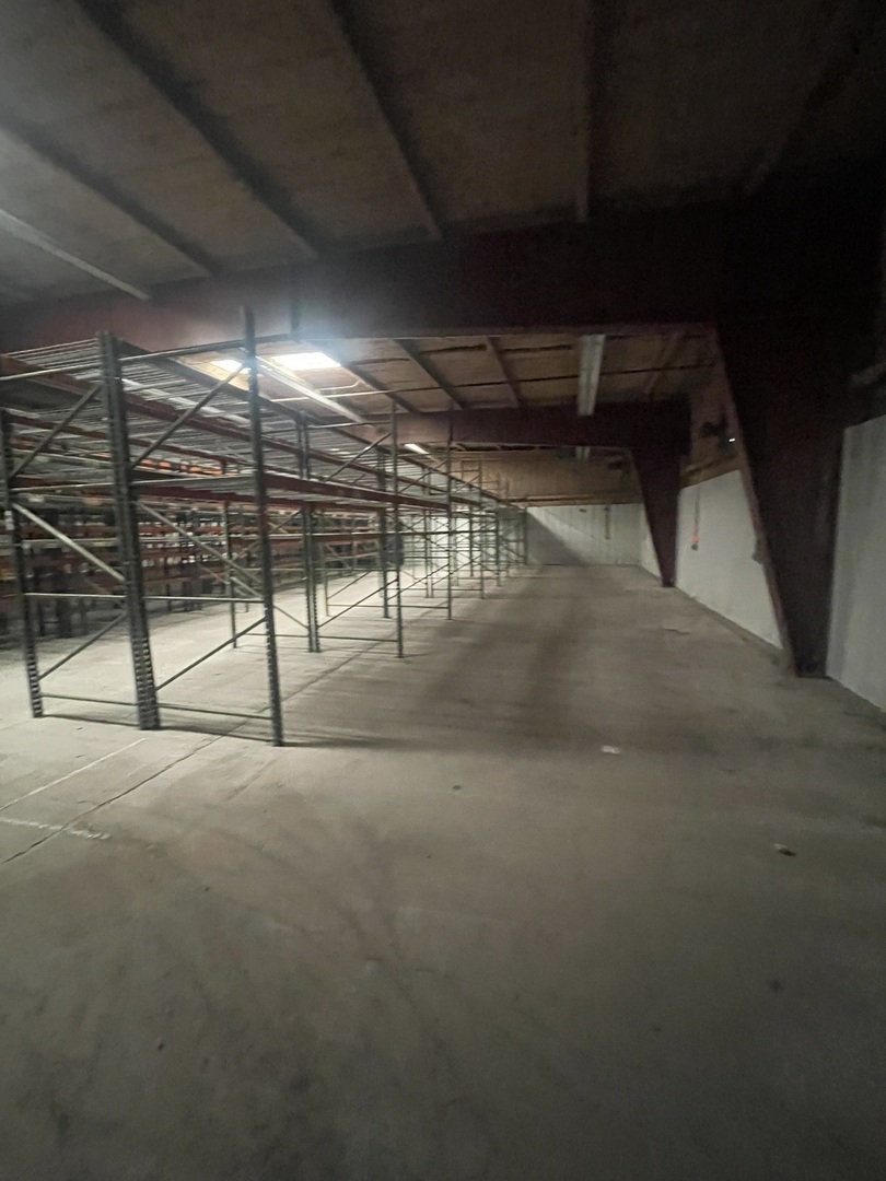 311 E Corning Road, Beecher, IL 60401