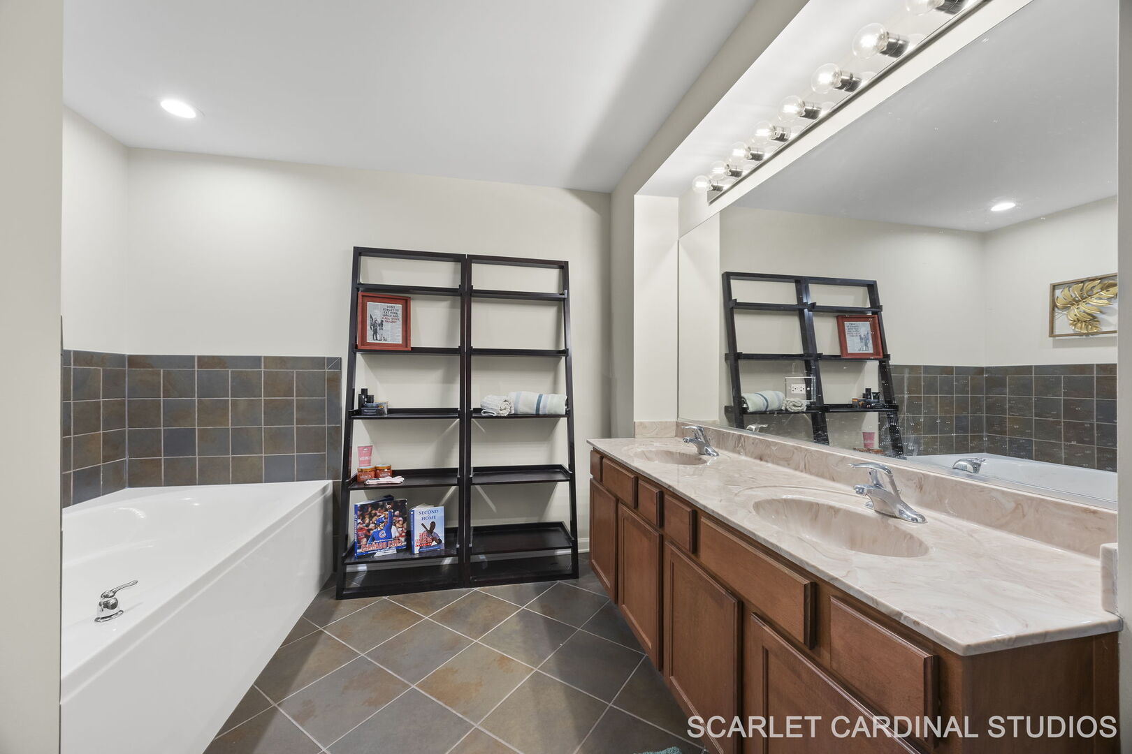 6420 Double Eagle Drive #712, Woodridge, IL 60517