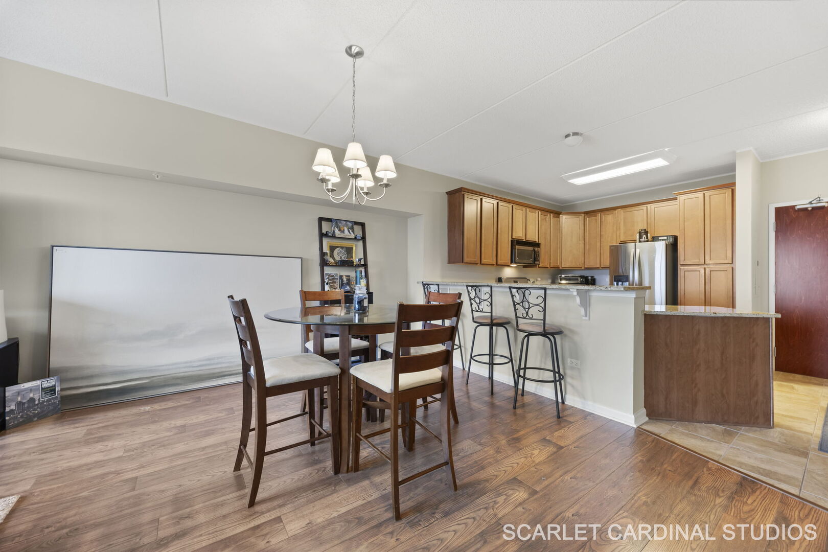 6420 Double Eagle Drive #712, Woodridge, IL 60517