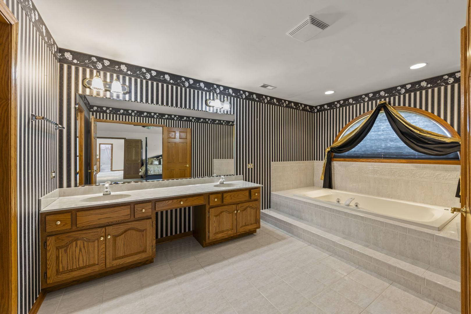 19542 Fiona Avenue, Mokena, IL 60448