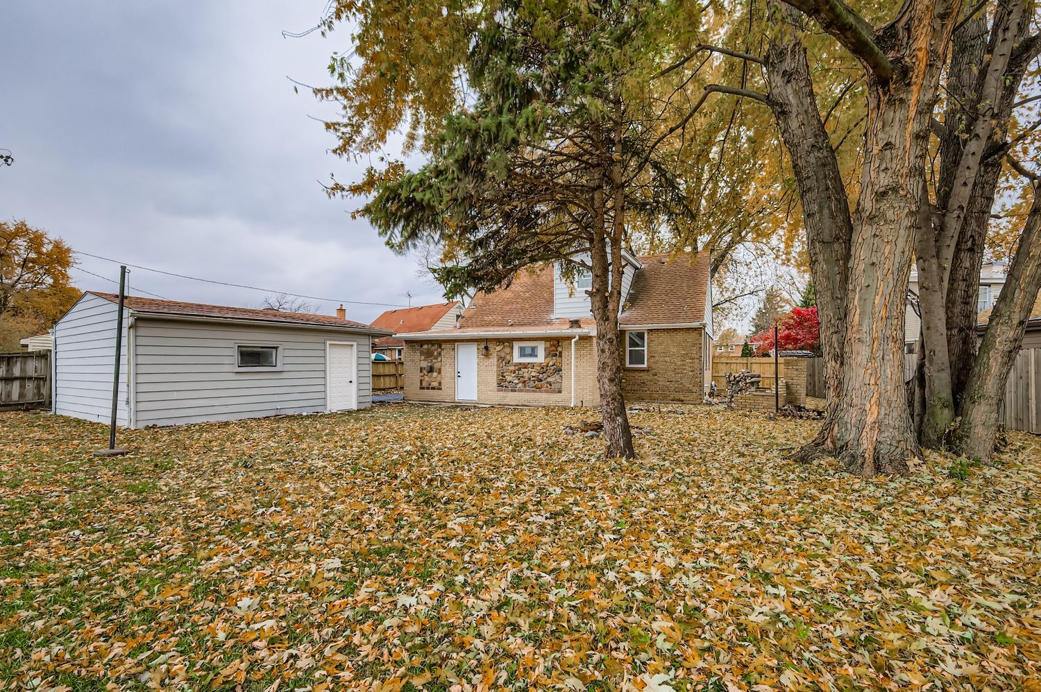 6755 Maple Court, Bridgeview, IL 60455