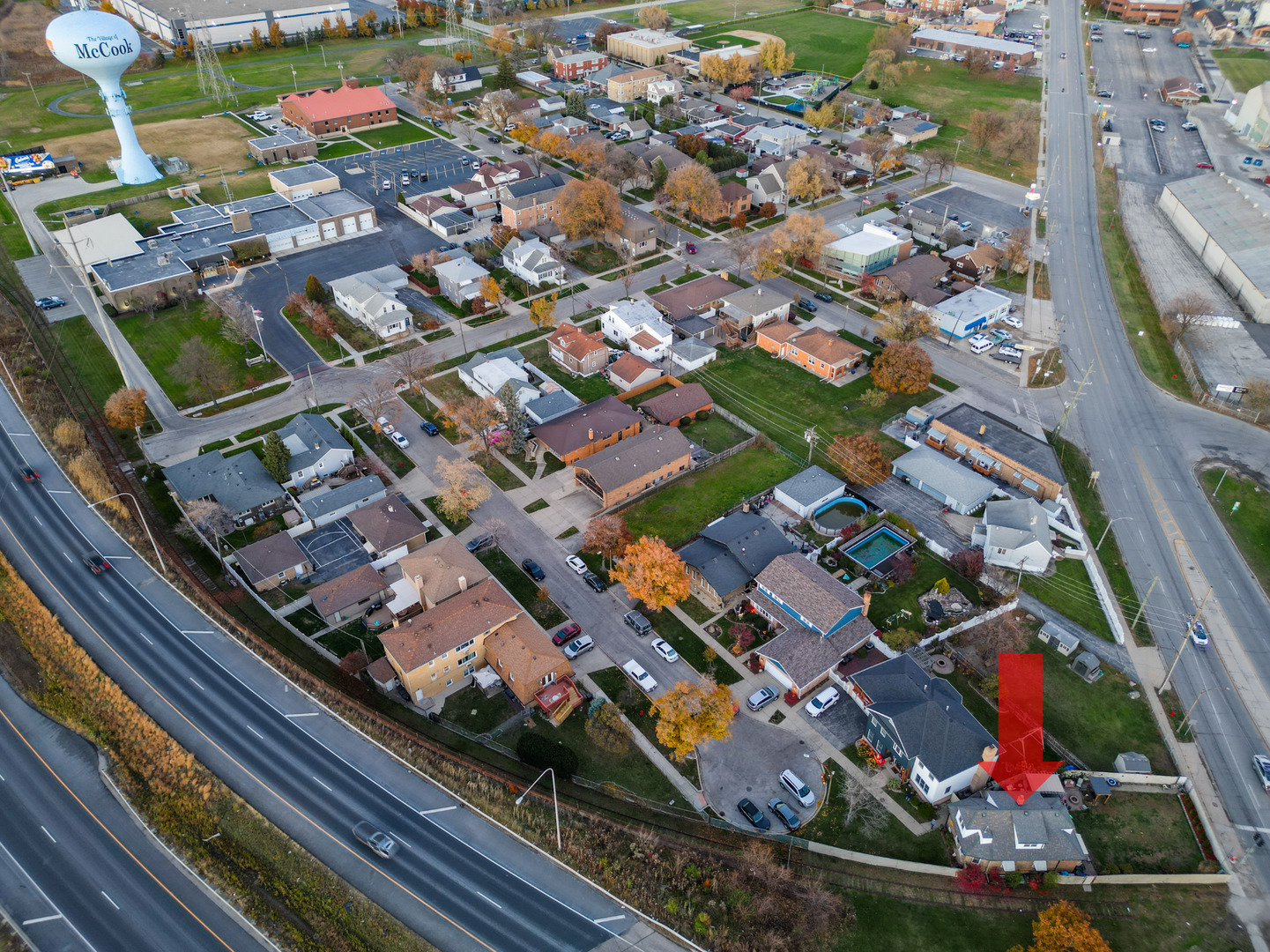 8440 Joliet Road, McCook, IL 60525