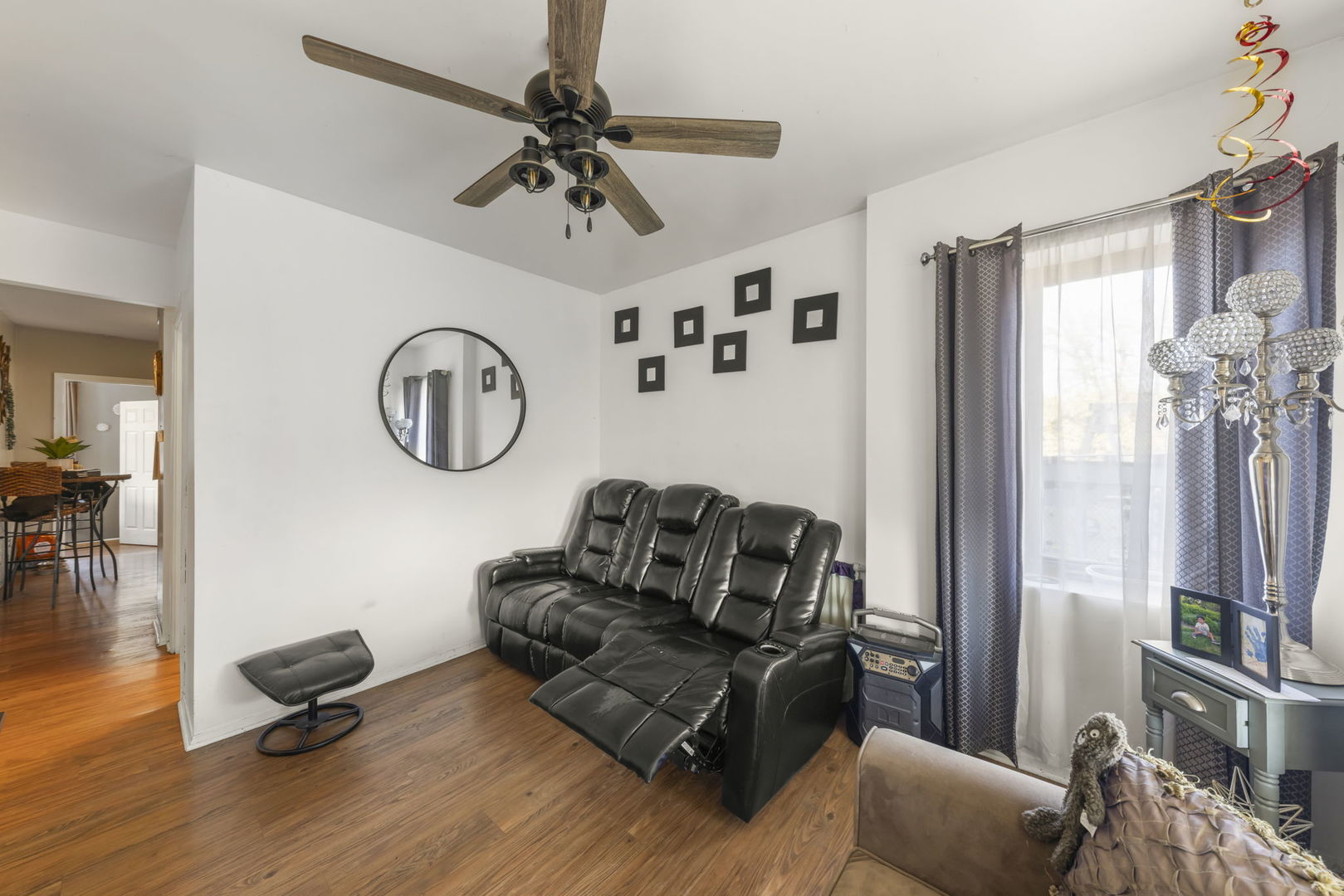 8440 Joliet Road, McCook, IL 60525