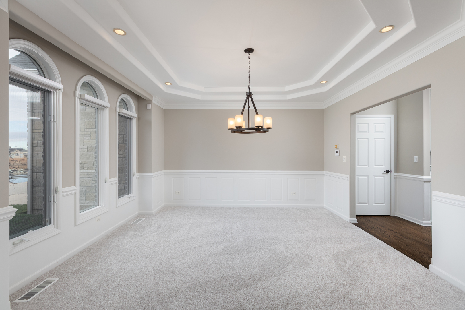 22743 Marina Drive, Plainfield, IL 60585