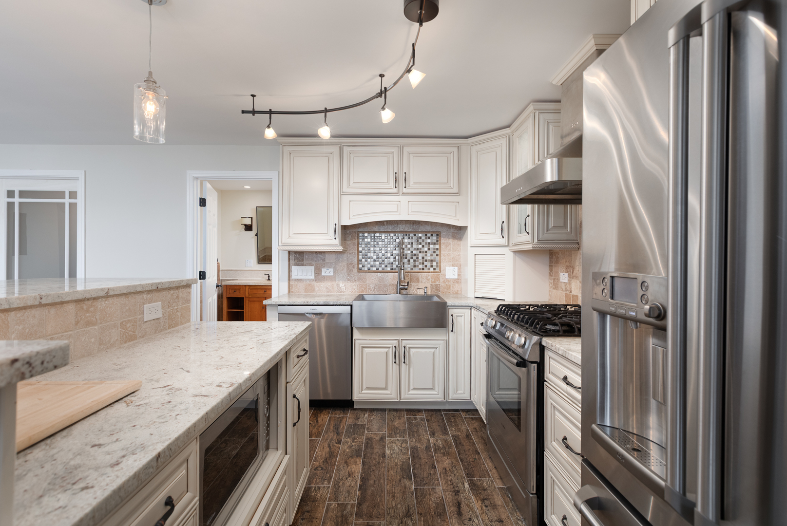 22743 Marina Drive, Plainfield, IL 60585