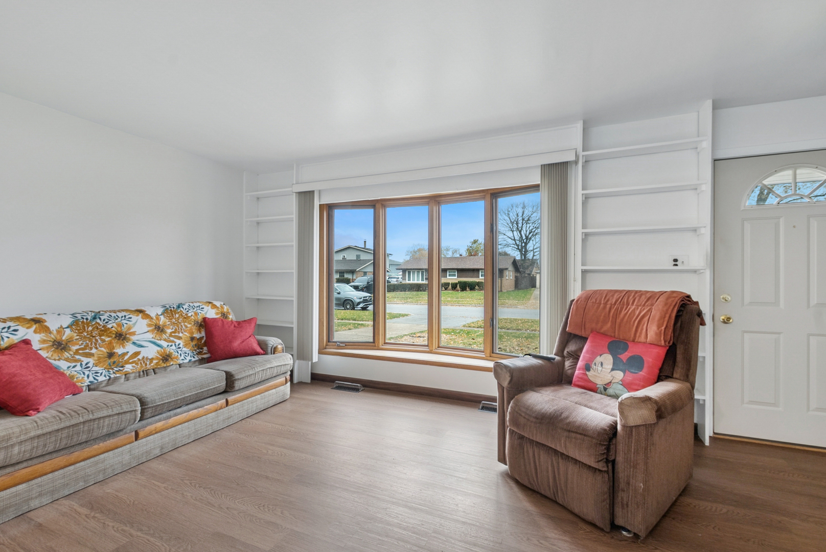 7101 Stanford Drive, Bridgeview, IL 60455