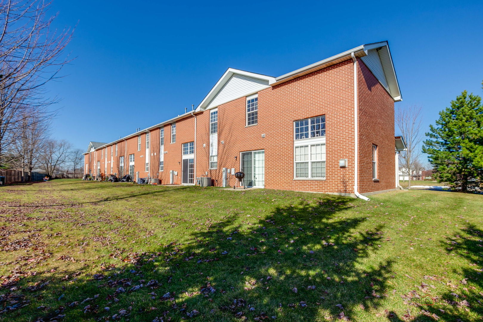 1544 Anderson Trail, Zion, IL 60099