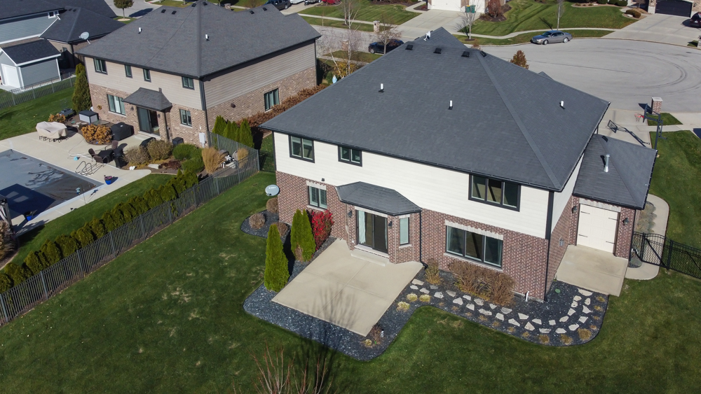 13735 W Lake Shore Court, Manhattan, IL 60442