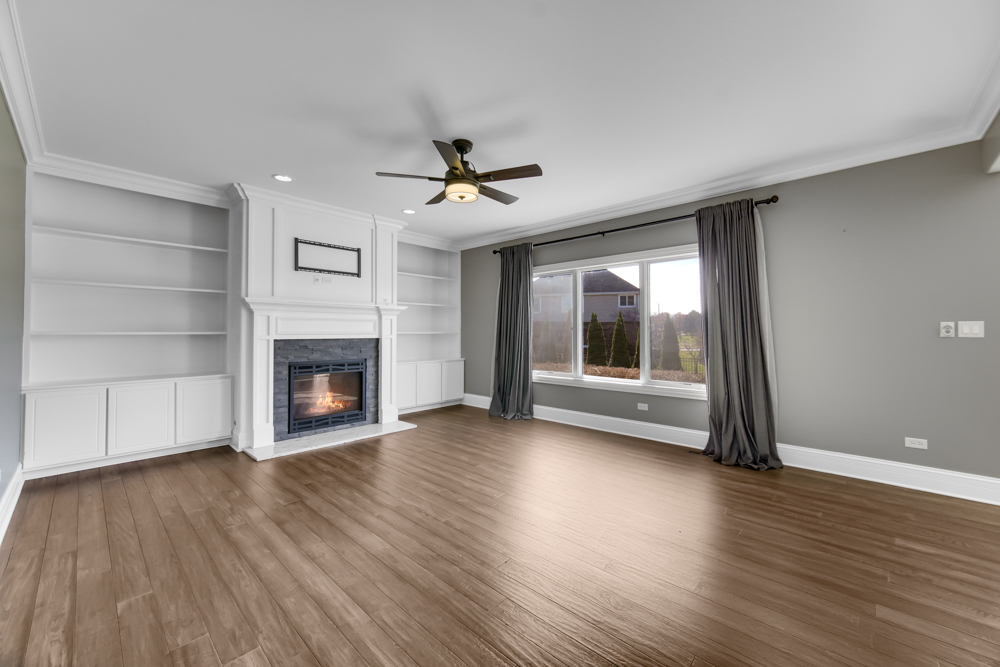 13735 W Lake Shore Court, Manhattan, IL 60442