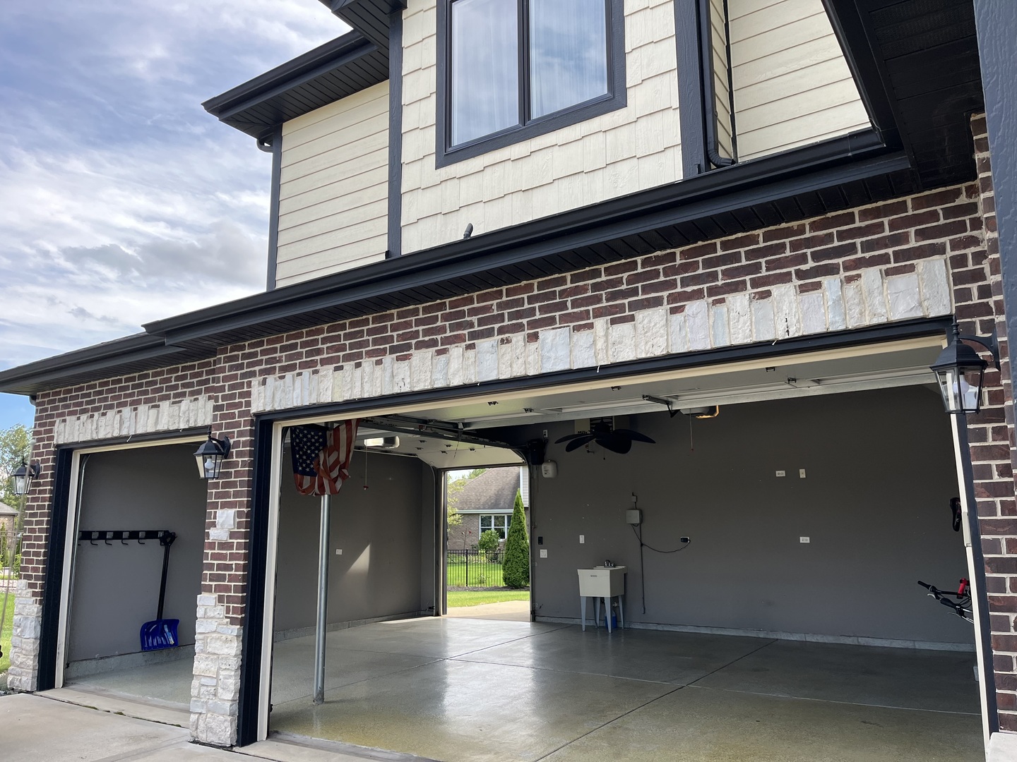 13735 W Lake Shore Court, Manhattan, IL 60442