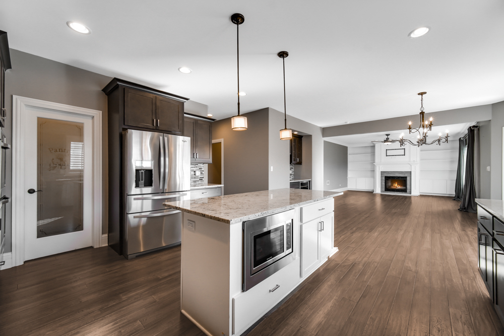 13735 W Lake Shore Court, Manhattan, IL 60442