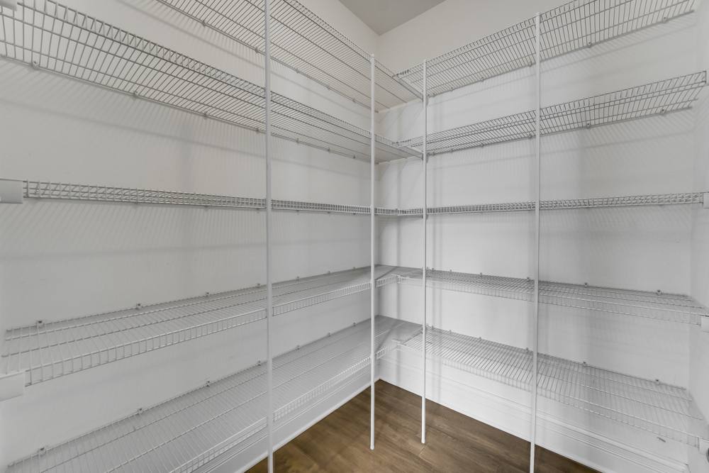 13735 W Lake Shore Court, Manhattan, IL 60442