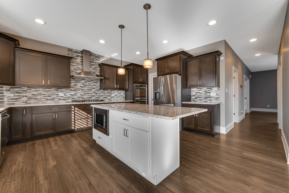 13735 W Lake Shore Court, Manhattan, IL 60442