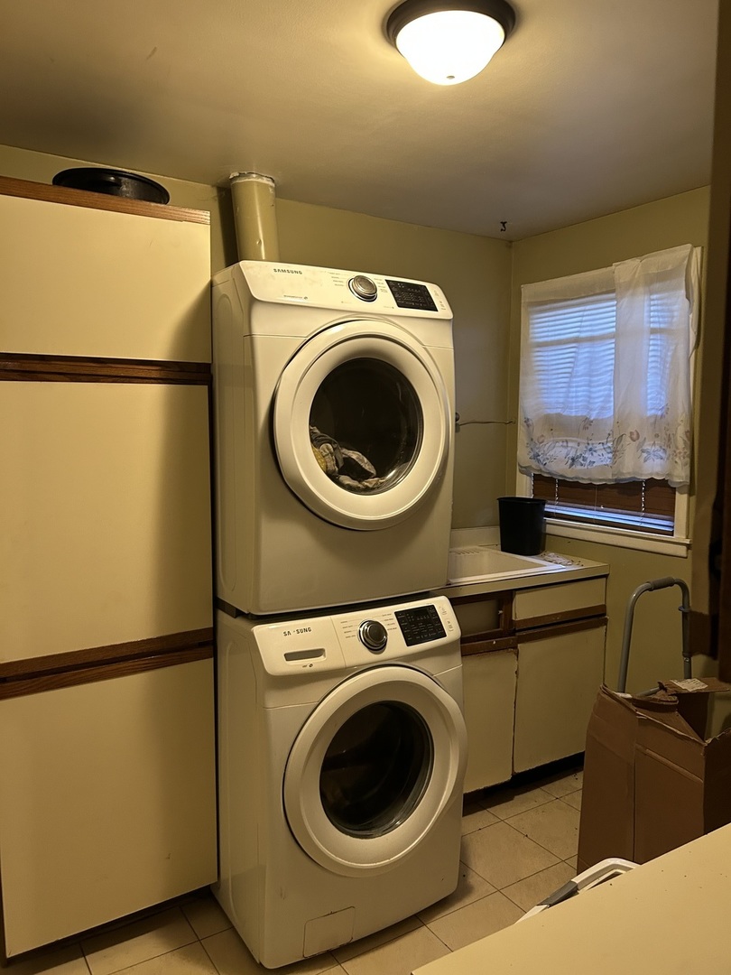 639 Coolidge Street, Chicago Heights, IL 60411