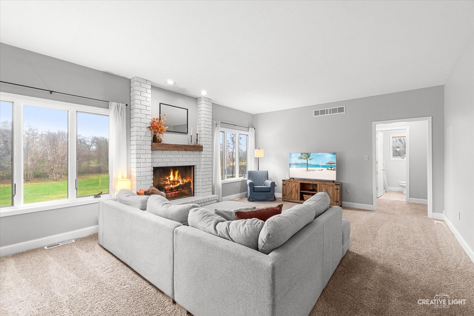 10167 E Deer Creek Lane, Rochelle, IL 61068