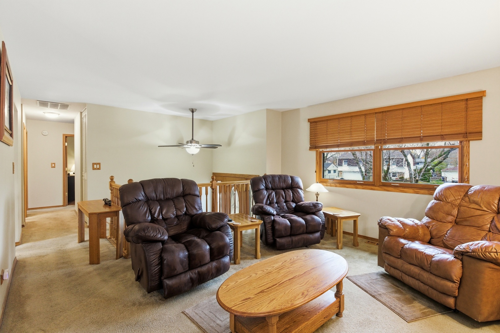 1688 President Street, Glendale Heights, IL 60139