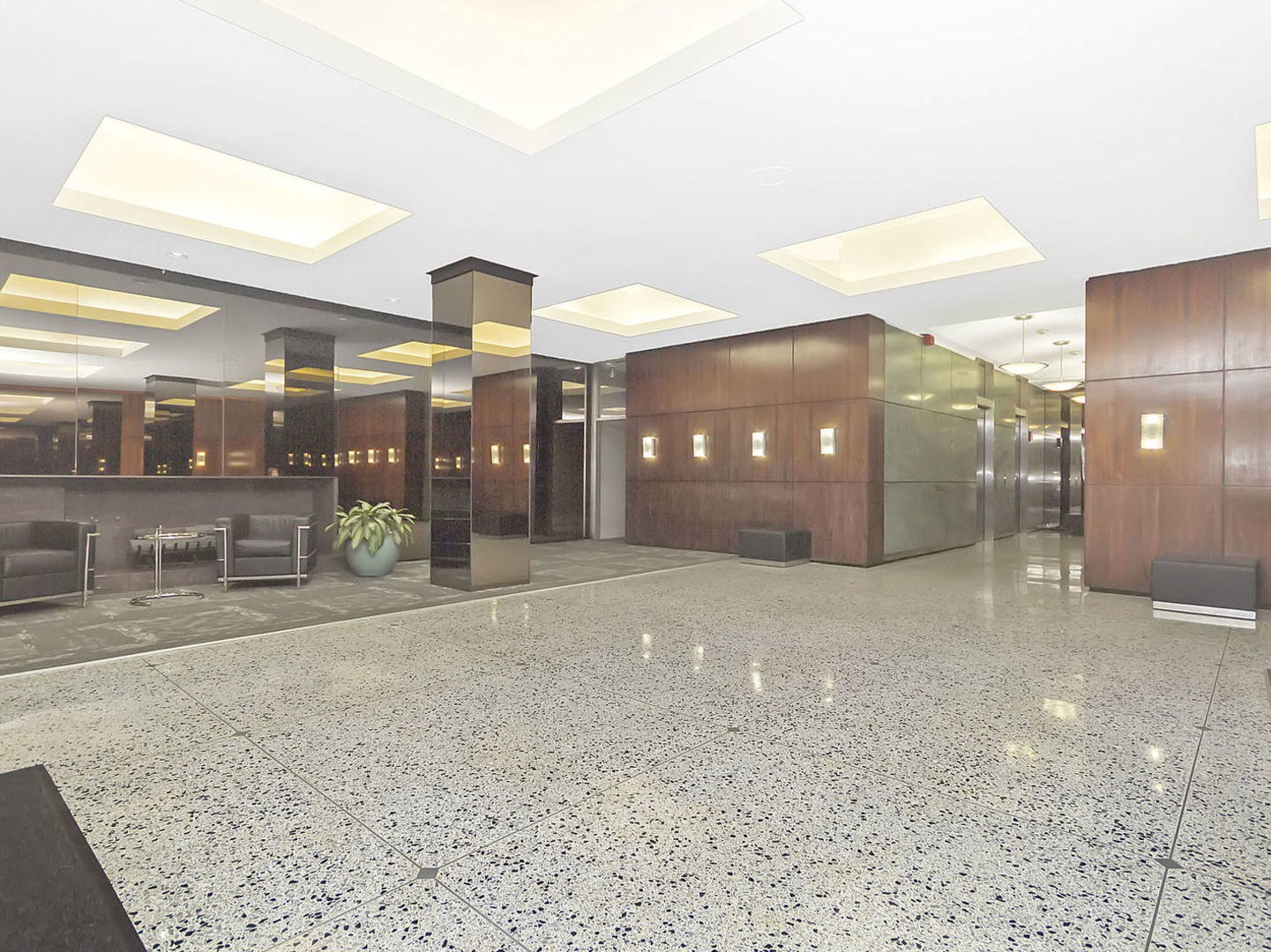 535 N Michigan Avenue #1705, Chicago, IL 60611