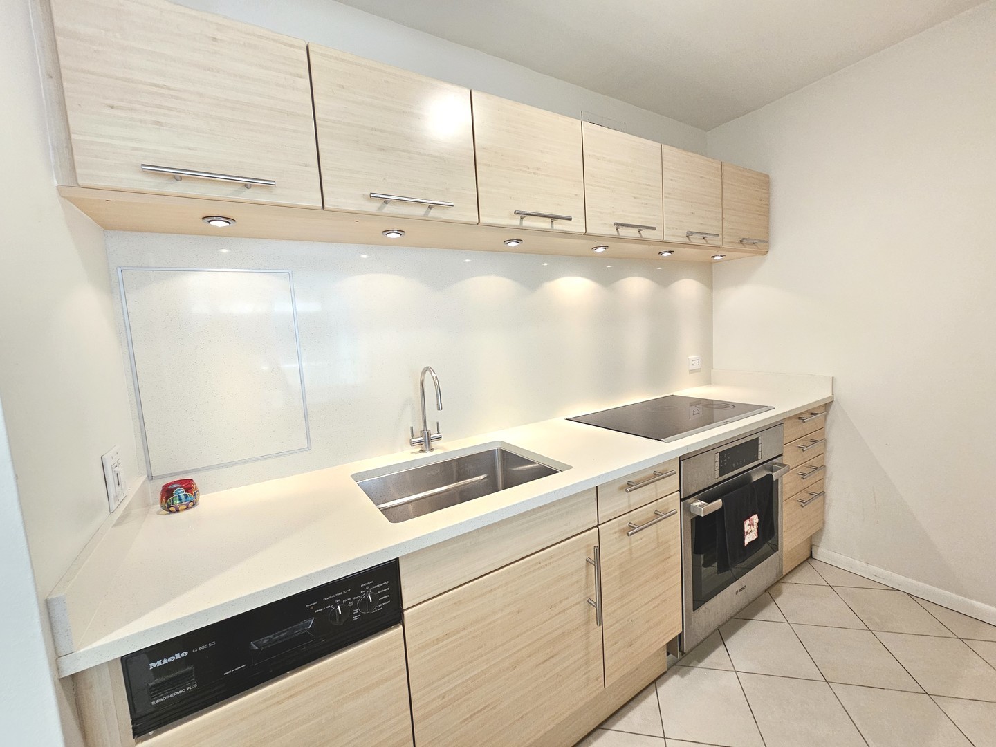 535 N Michigan Avenue #1705, Chicago, IL 60611