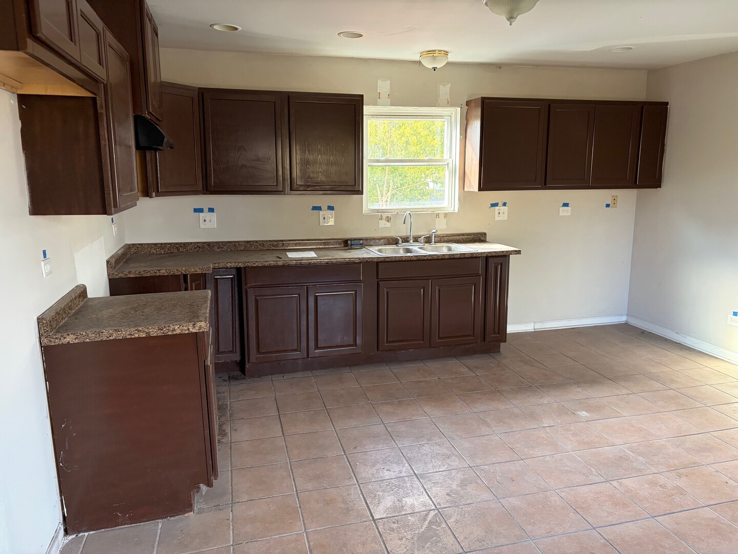 850 W 86th Place, Chicago, IL 60620