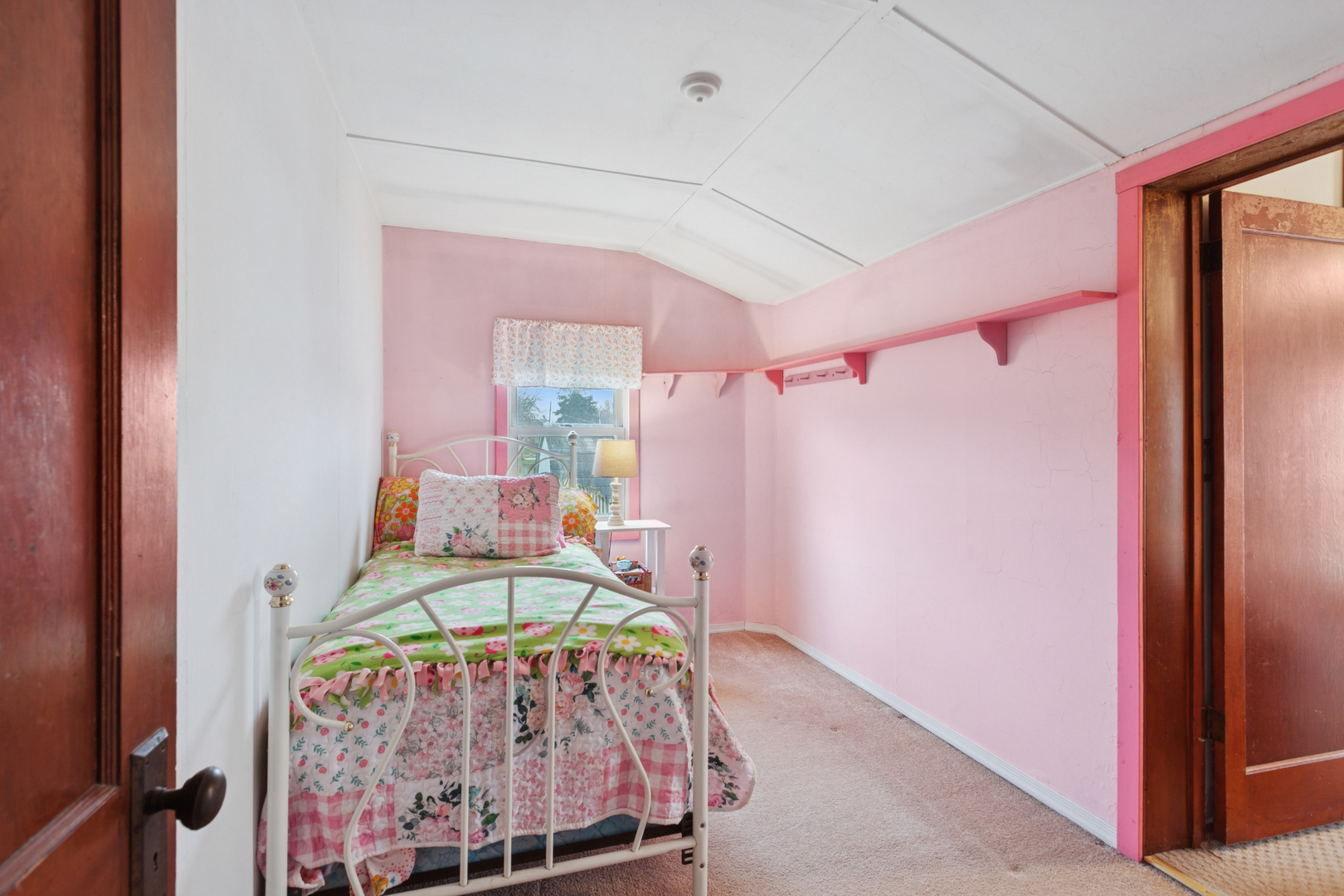 0S348 East Street, Winfield, IL 60190