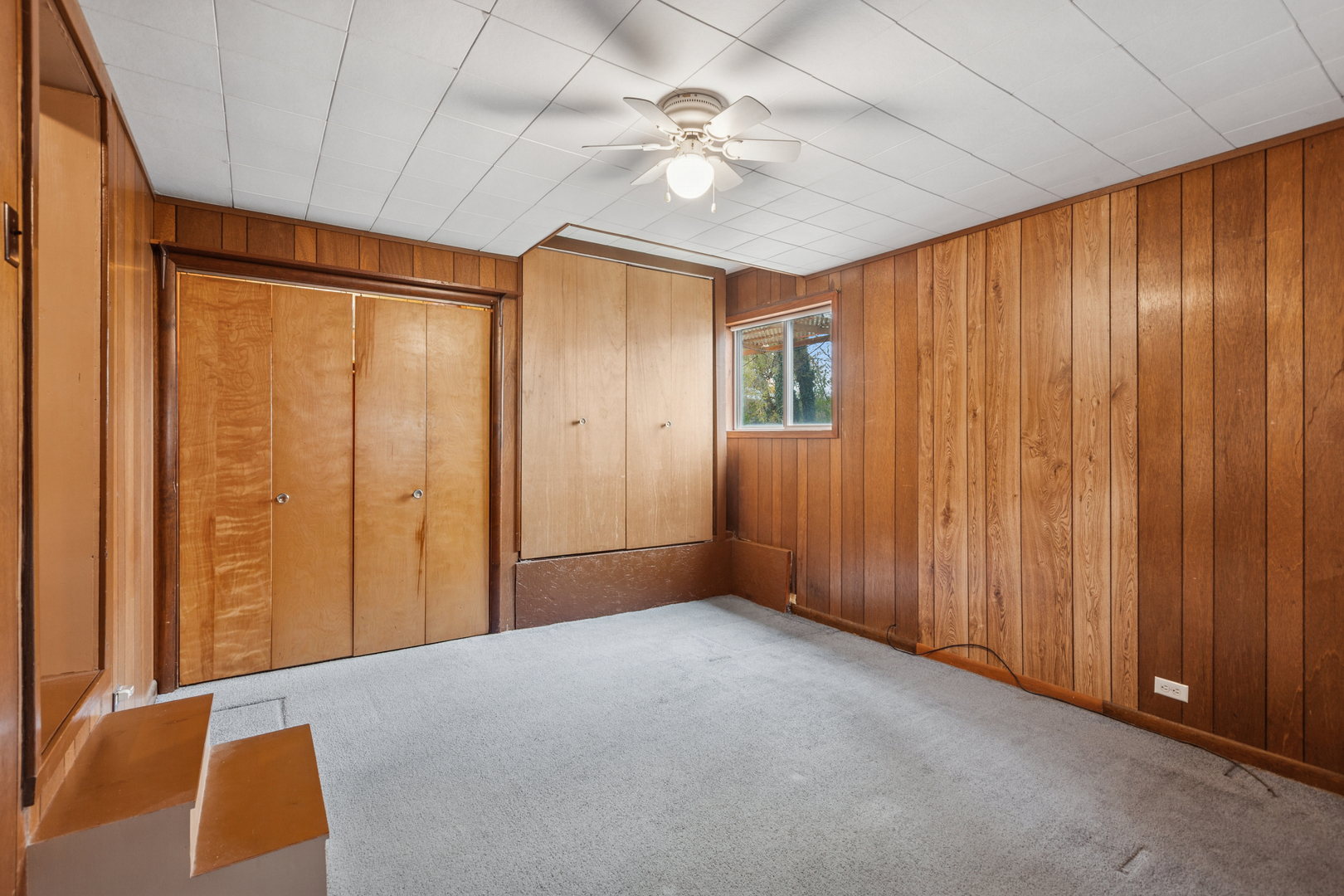 0S348 East Street, Winfield, IL 60190