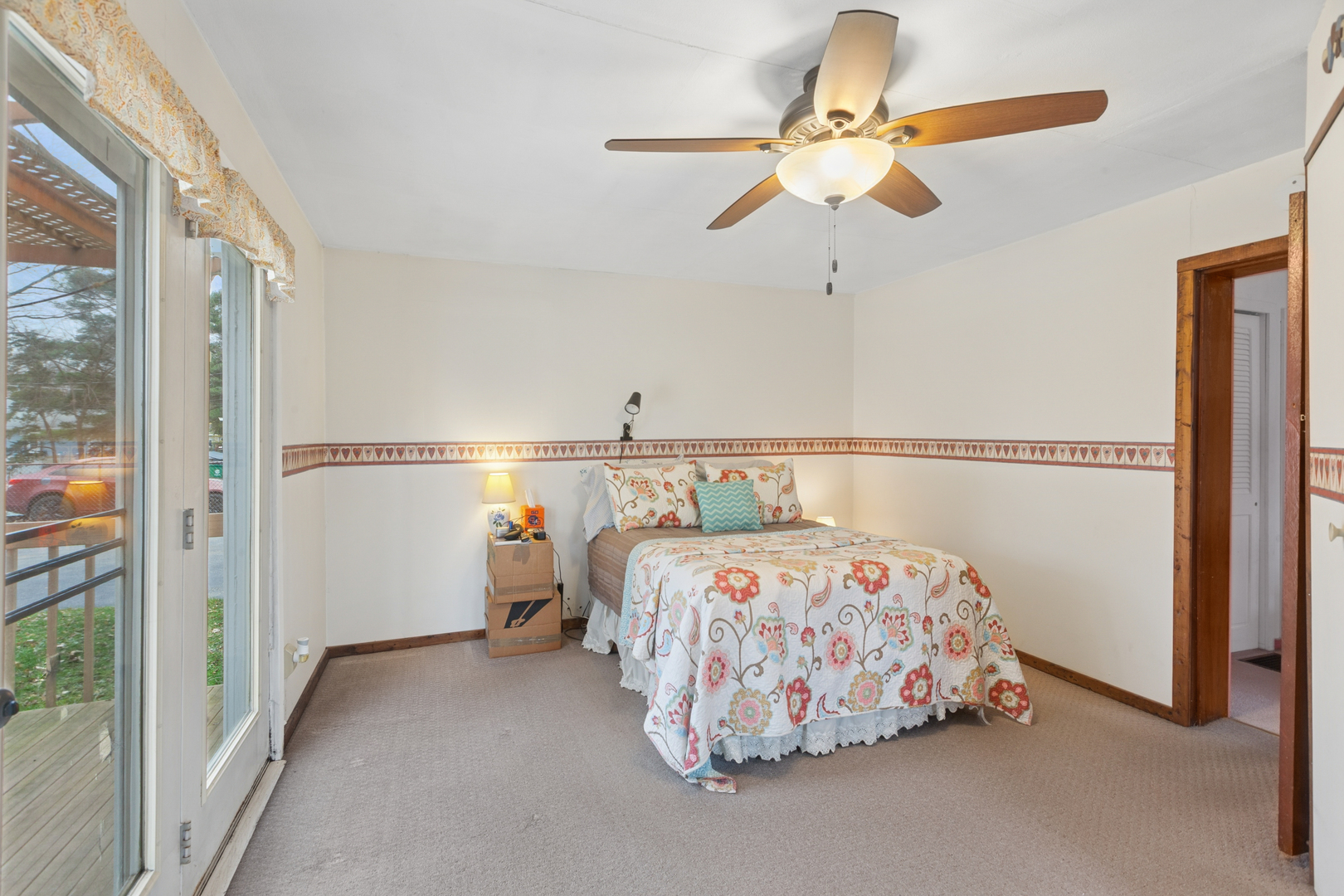 0S348 East Street, Winfield, IL 60190