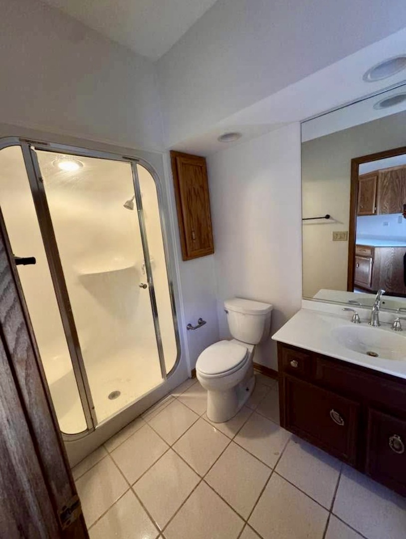 8S210 Stonehedge Court, Naperville, IL 60540