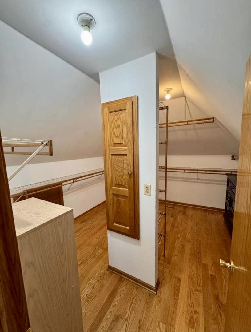 8S210 Stonehedge Court, Naperville, IL 60540