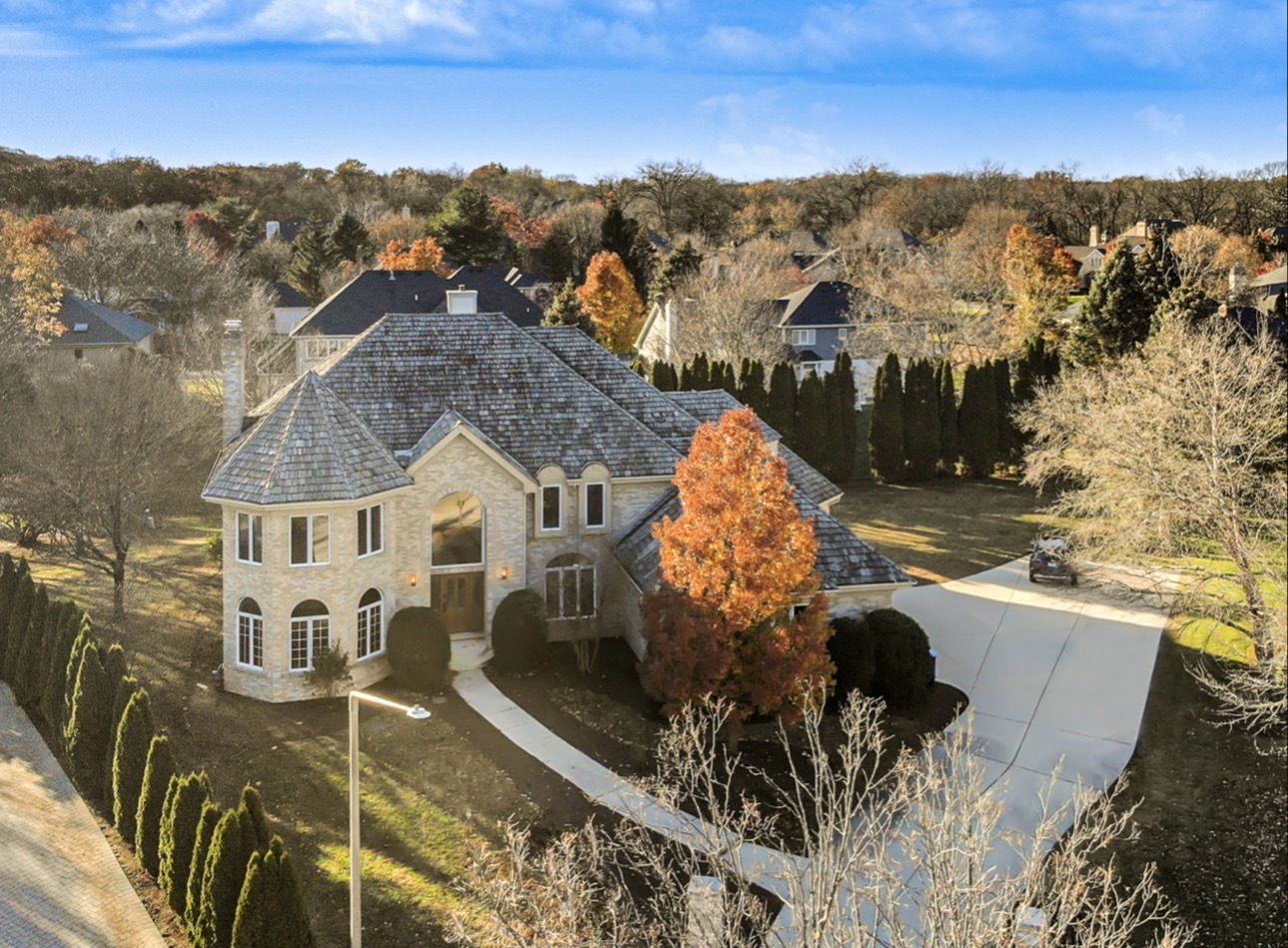 8S210 Stonehedge Court, Naperville, IL 60540